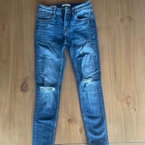 Size 26 Vigoss distressed skinny jeans